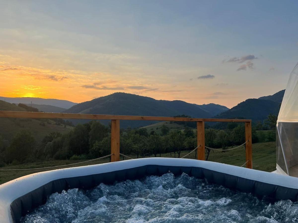 Tranquil Dome - Manta'S Retreat Glamping Cornereva Hotel Luaran gambar