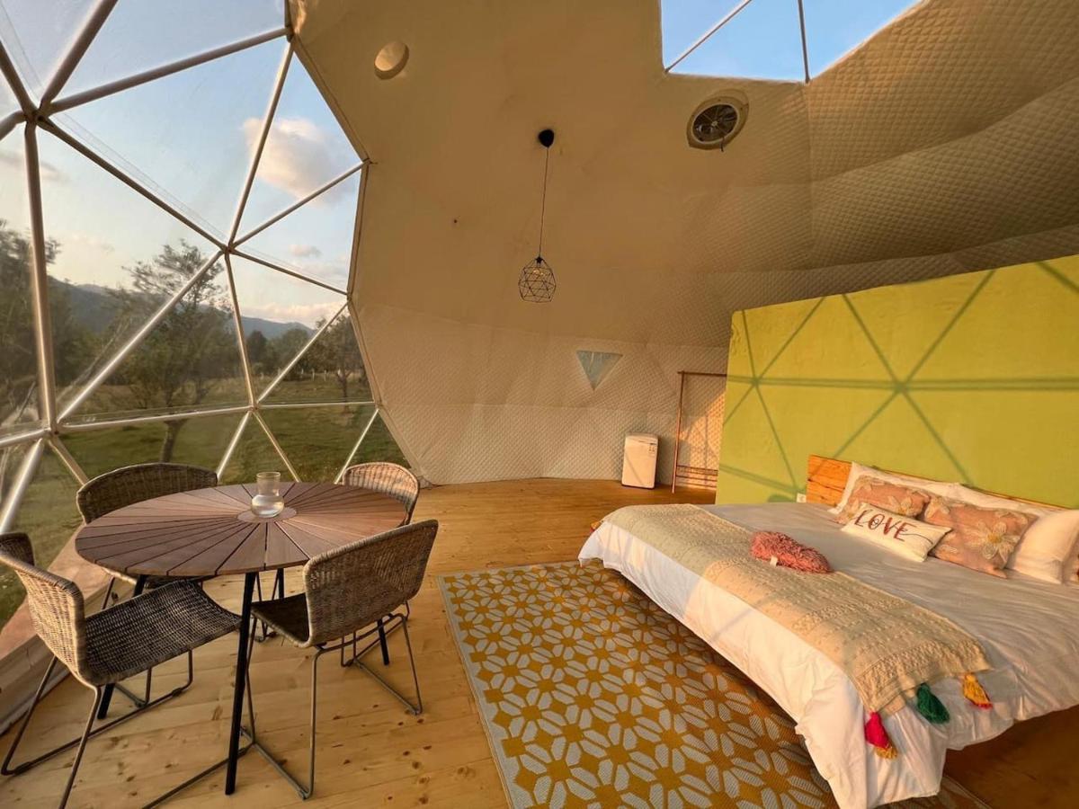 Tranquil Dome - Manta'S Retreat Glamping Cornereva Hotel Luaran gambar