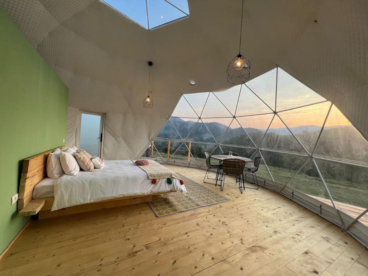 Tranquil Dome - Manta'S Retreat Glamping Cornereva Hotel Luaran gambar