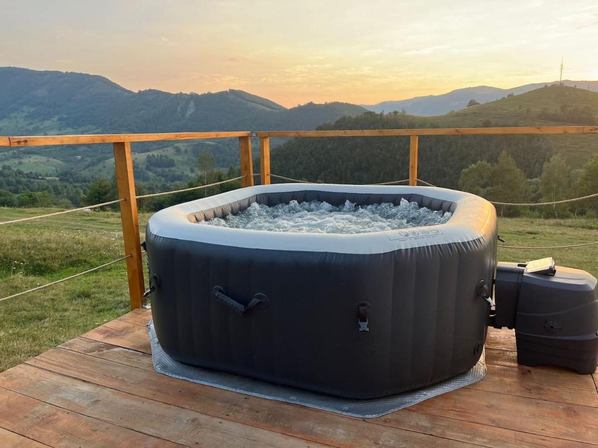 Tranquil Dome - Manta'S Retreat Glamping Cornereva Hotel Luaran gambar