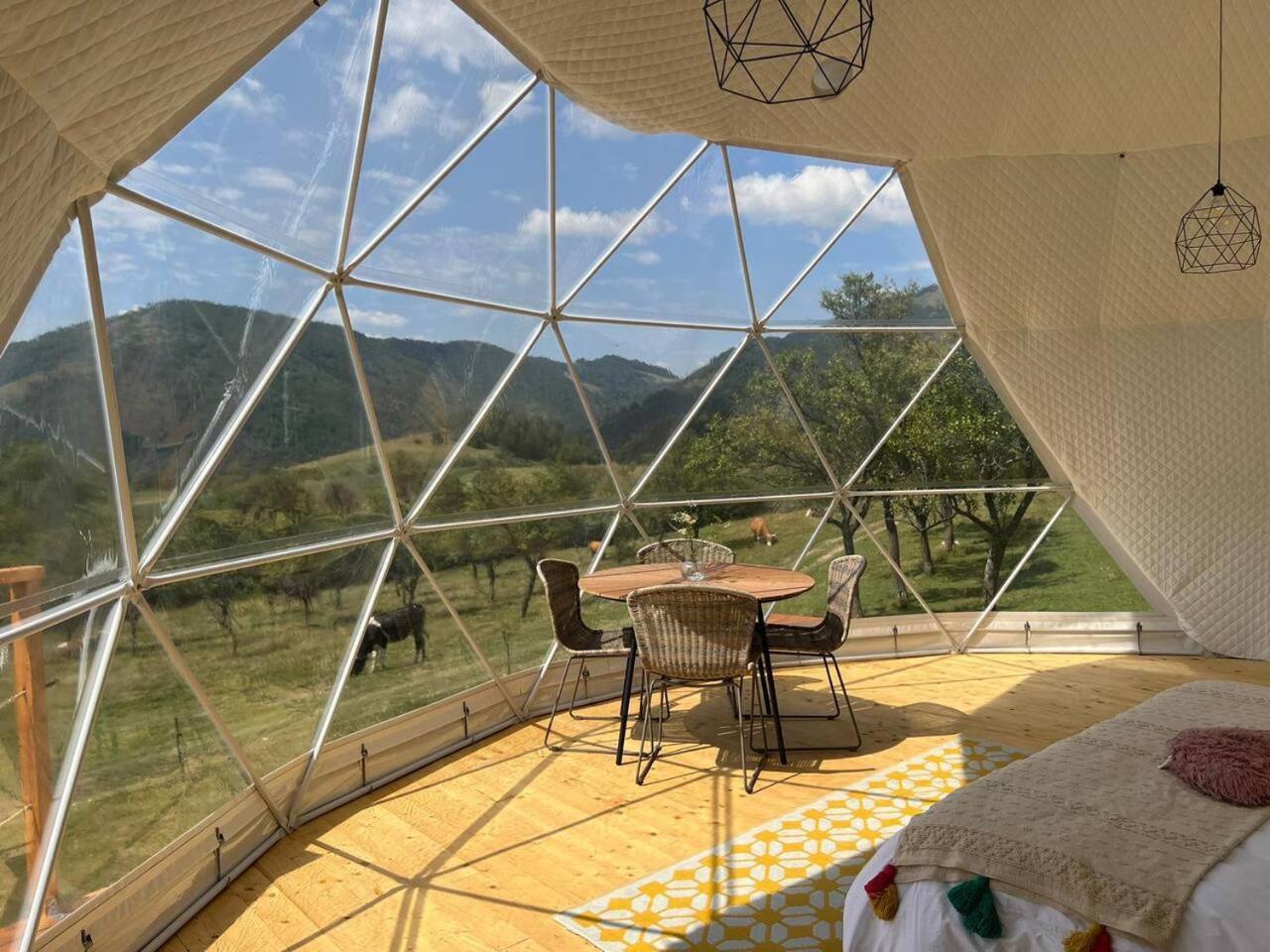 Tranquil Dome - Manta'S Retreat Glamping Cornereva Hotel Luaran gambar