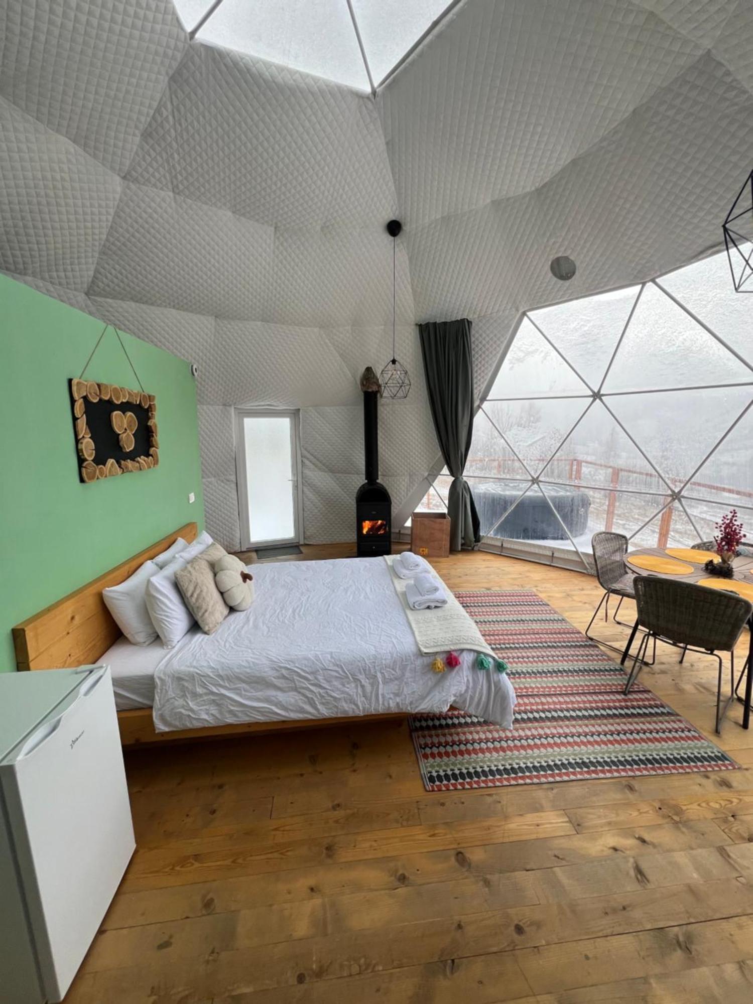 Tranquil Dome - Manta'S Retreat Glamping Cornereva Hotel Luaran gambar