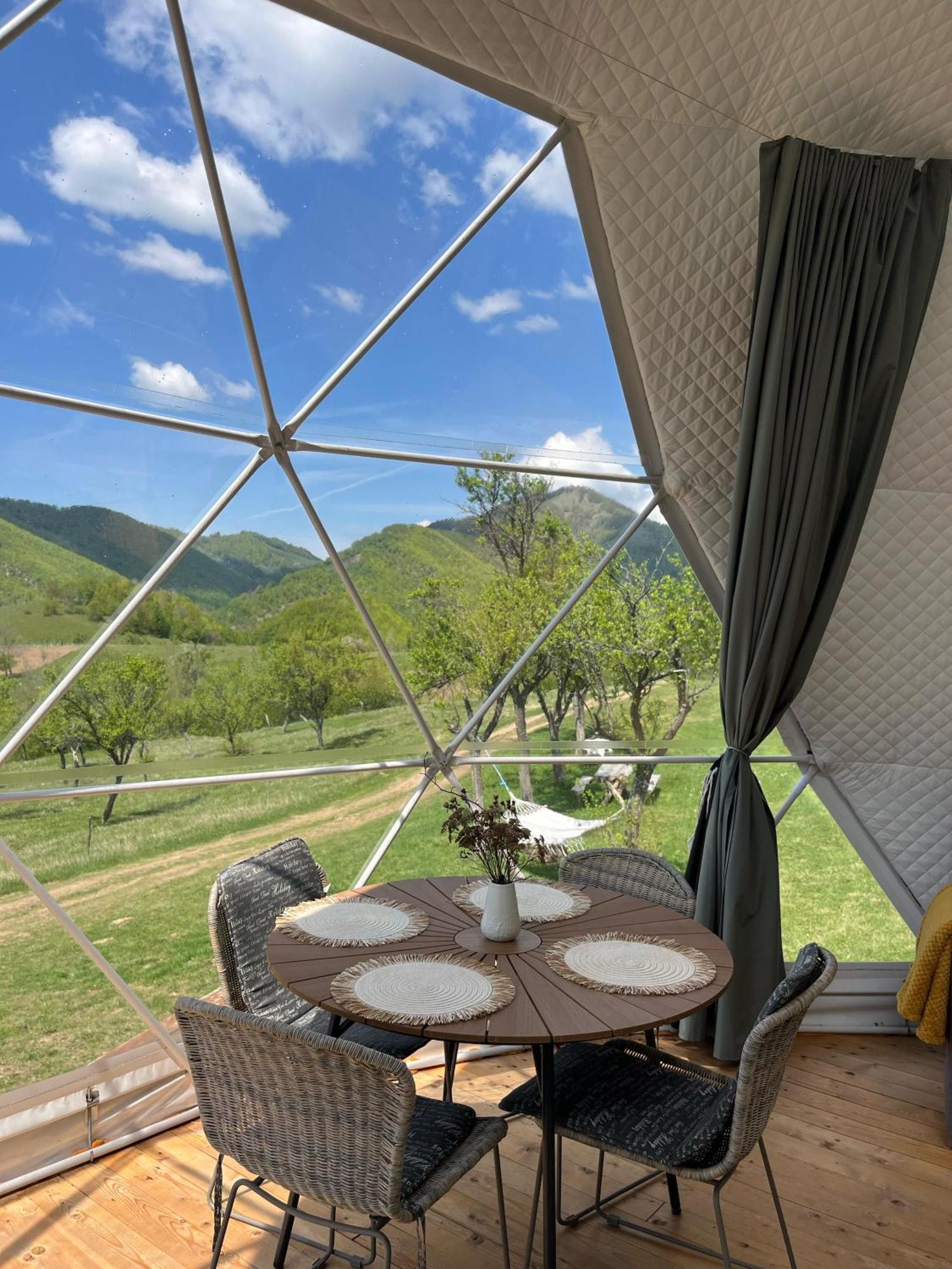 Tranquil Dome - Manta'S Retreat Glamping Cornereva Hotel Luaran gambar